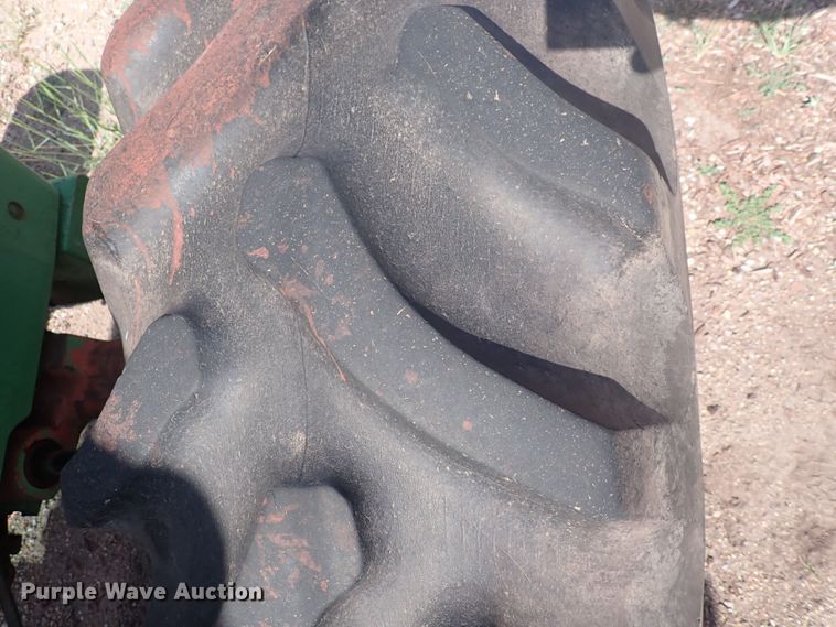 image for item DN0475 1986 John Deere 3150  MFWD tractor