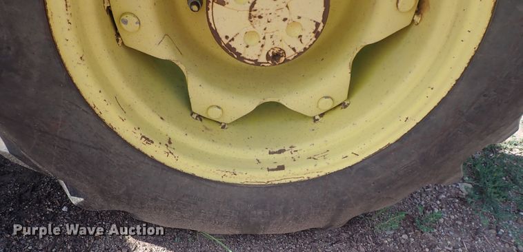 image for item DN0475 1986 John Deere 3150  MFWD tractor