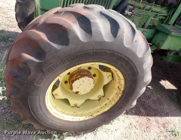 image for item DN0475 1986 John Deere 3150  MFWD tractor