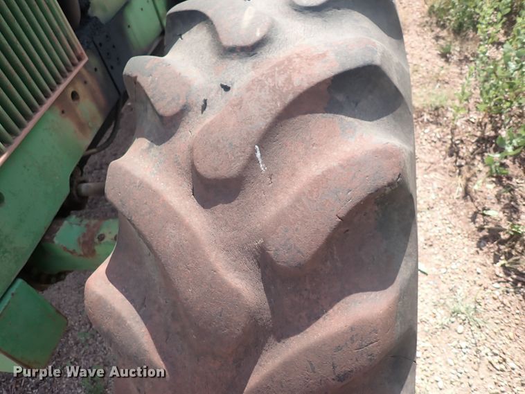 image for item DN0475 1986 John Deere 3150  MFWD tractor