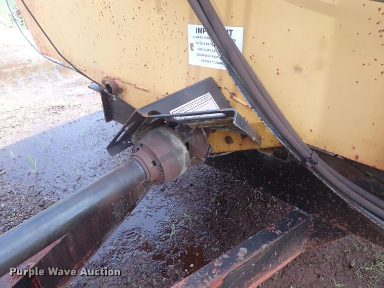 image for item DN0476 Knight Reel-Auggie 3700  feed mixer