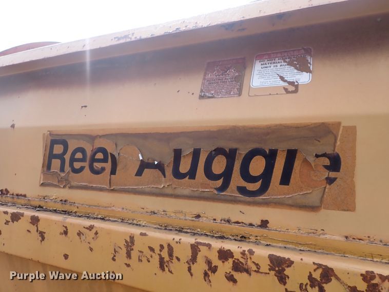 image for item DN0476 Knight Reel-Auggie 3700  feed mixer