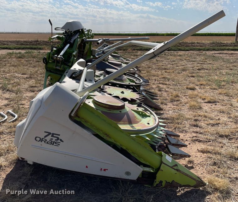 image for item DN5110 2013 Claas Orbis 750  rotary forage head