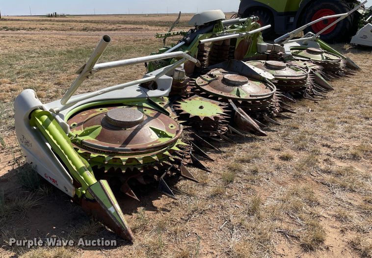 image for item DN5111 2011 Claas Orbis 750  rotary forage head