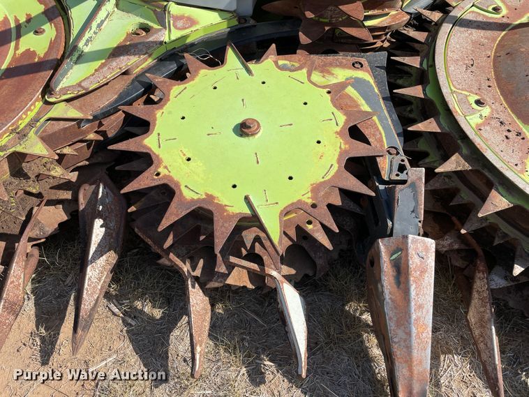 image for item DN5111 2011 Claas Orbis 750  rotary forage head