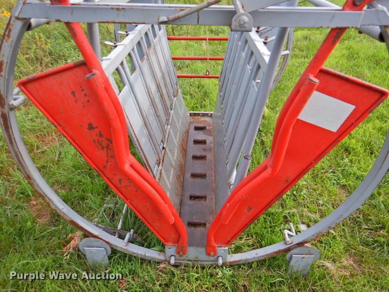 image for item DP4401 Filson  calf table