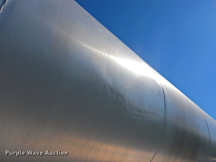 image for item DP4664 2006 Ledwell LW40 APW  feed delivery trailer