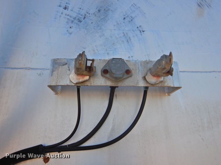 image for item DP4664 2006 Ledwell LW40 APW  feed delivery trailer