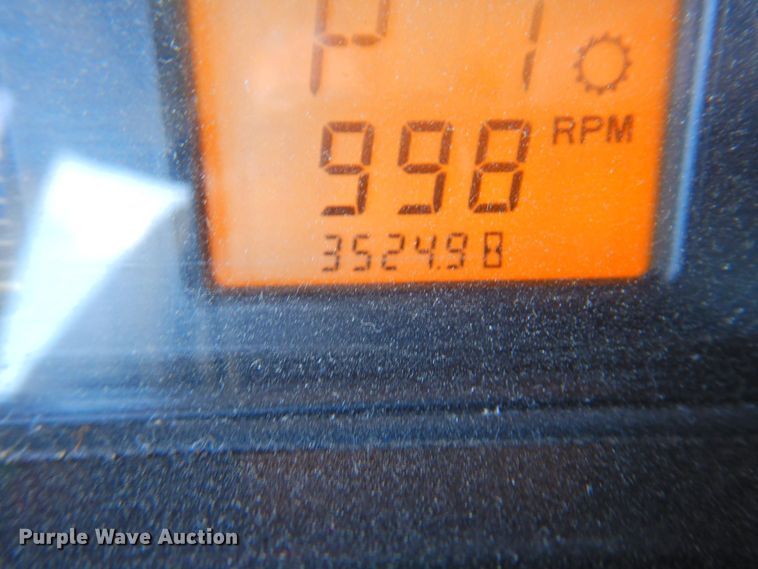 image for item DP4665 2014 Rogator RG900  sprayer