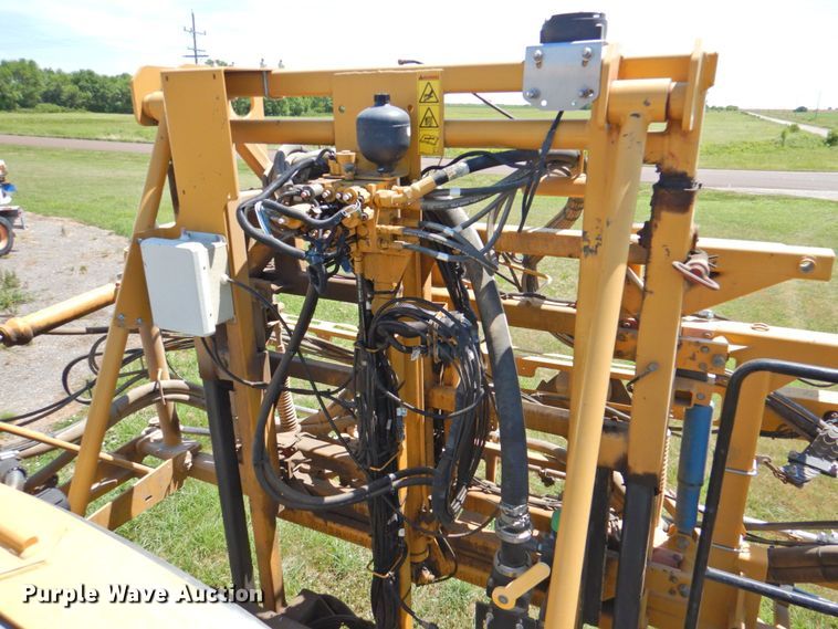 image for item DP4665 2014 Rogator RG900  sprayer