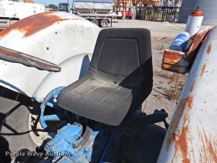 image for item DP4667 Ford 4000  tractor