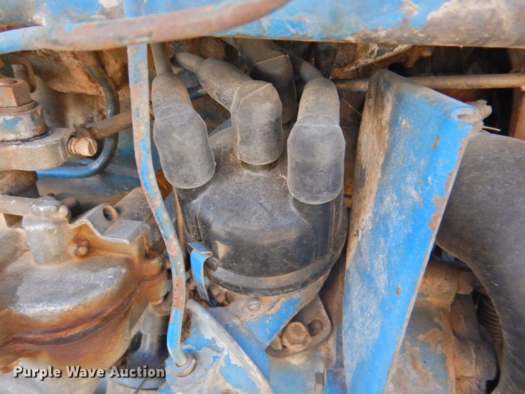 image for item DP4667 Ford 4000  tractor