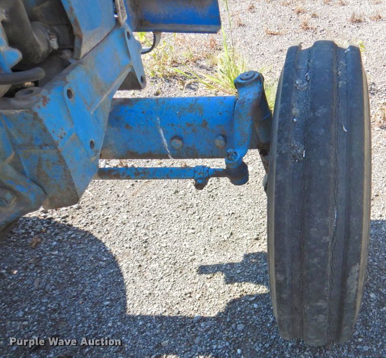 image for item DP4667 Ford 4000  tractor