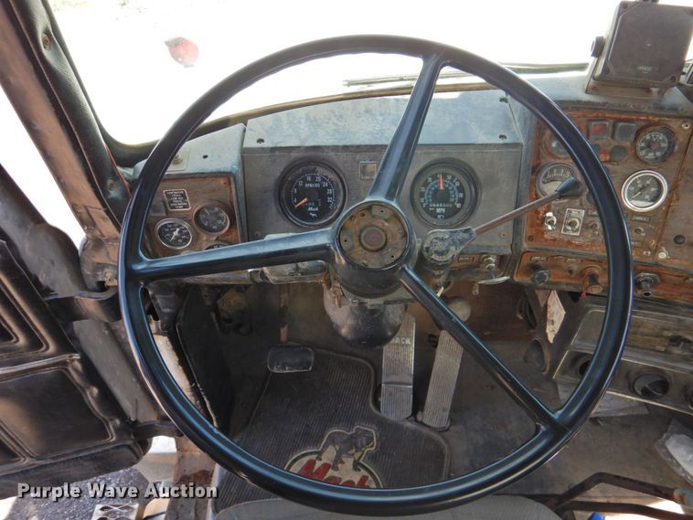 image for item DP4668 1981 Mack RWS786LS  flatbed truck with tank