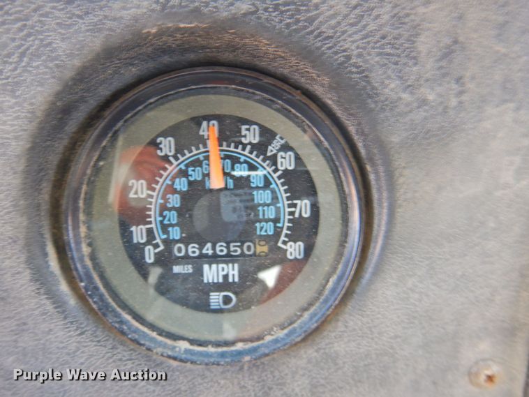 image for item DP4668 1981 Mack RWS786LS  flatbed truck with tank