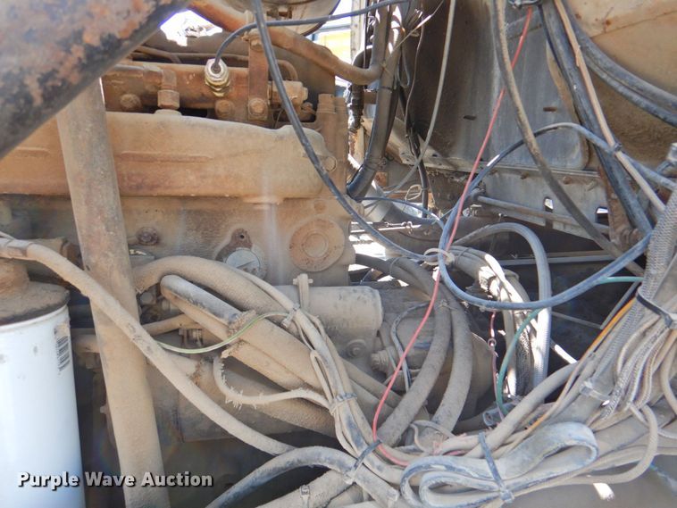 image for item DP4668 1981 Mack RWS786LS  flatbed truck with tank