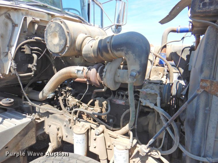 image for item DP4668 1981 Mack RWS786LS  flatbed truck with tank