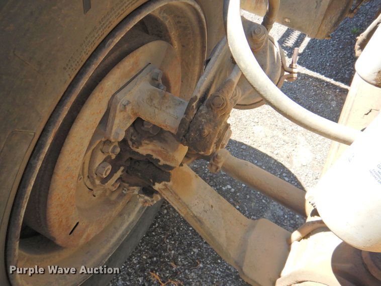 image for item DP4668 1981 Mack RWS786LS  flatbed truck with tank