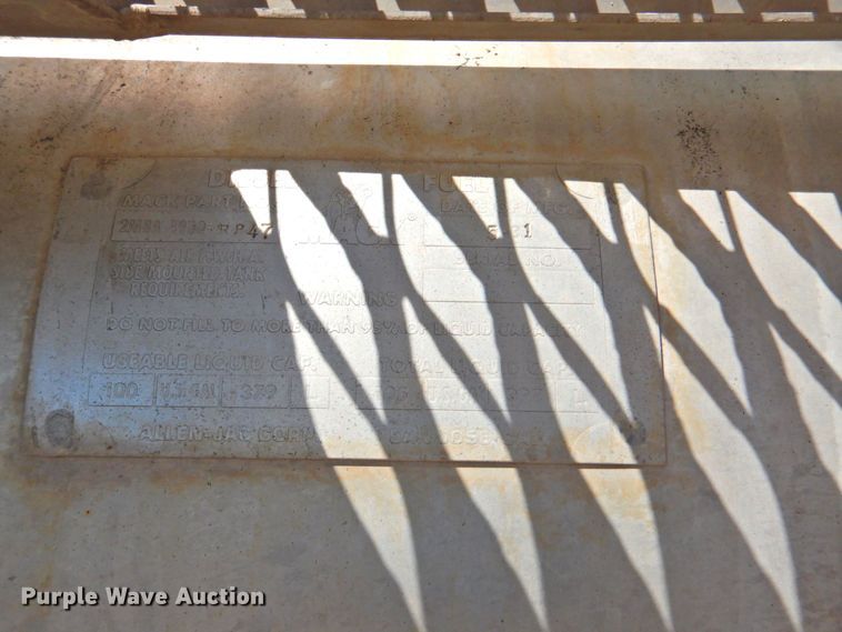 image for item DP4668 1981 Mack RWS786LS  flatbed truck with tank