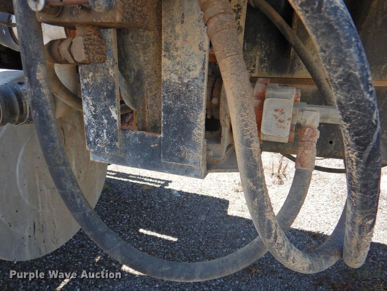 image for item DP4668 1981 Mack RWS786LS  flatbed truck with tank