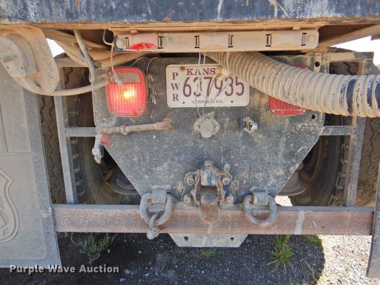 image for item DP4668 1981 Mack RWS786LS  flatbed truck with tank