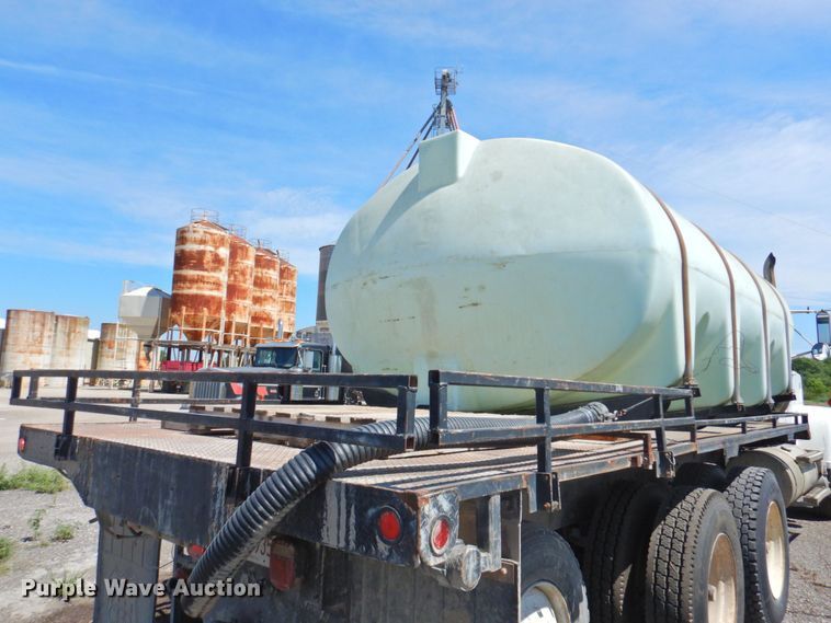 image for item DP4668 1981 Mack RWS786LS  flatbed truck with tank