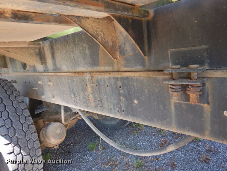 image for item DP4668 1981 Mack RWS786LS  flatbed truck with tank