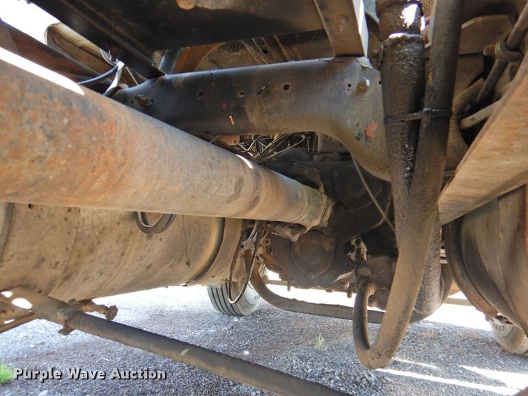 image for item DP4668 1981 Mack RWS786LS  flatbed truck with tank