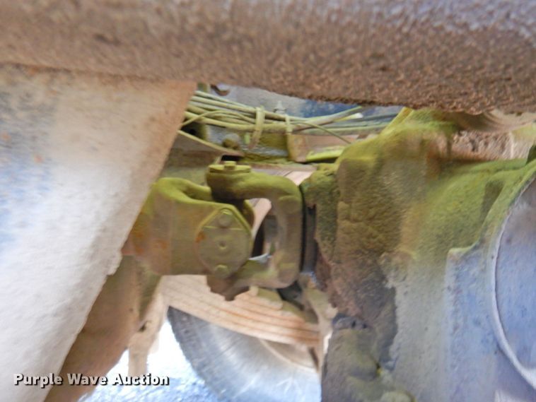 image for item DP4668 1981 Mack RWS786LS  flatbed truck with tank