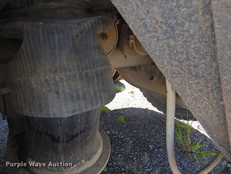 image for item DP4668 1981 Mack RWS786LS  flatbed truck with tank