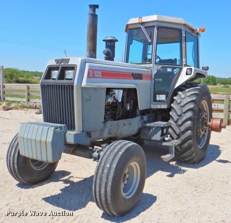 image for item DP4698 1982 White 2-135  tractor