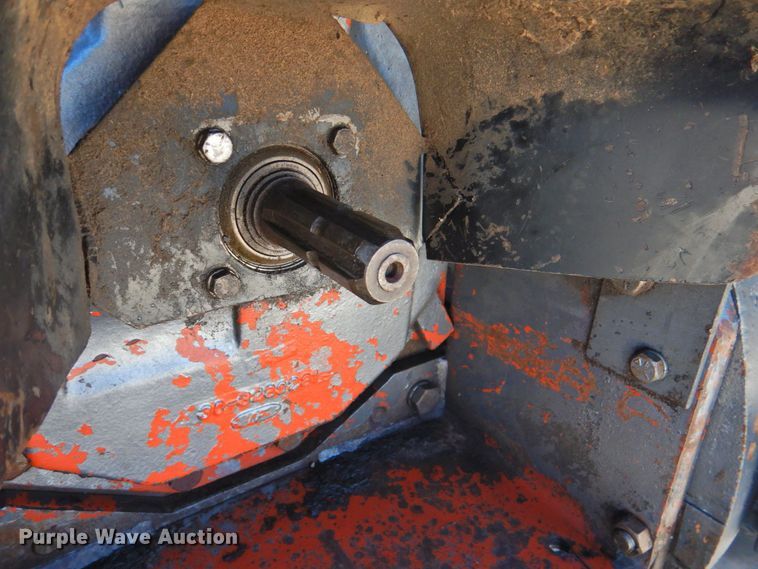 image for item DP4698 1982 White 2-135  tractor