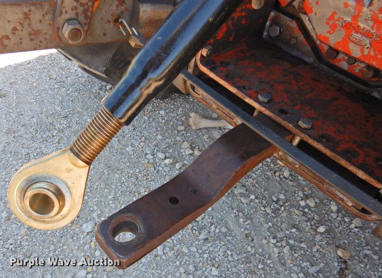 image for item DP4698 1982 White 2-135  tractor