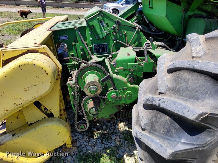 image for item DR0921 1991 John Deere 5830  forage harvester