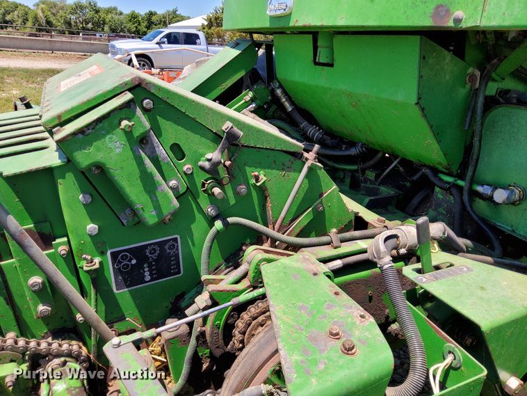 image for item DR0921 1991 John Deere 5830  forage harvester