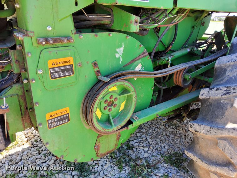 image for item DR0921 1991 John Deere 5830  forage harvester