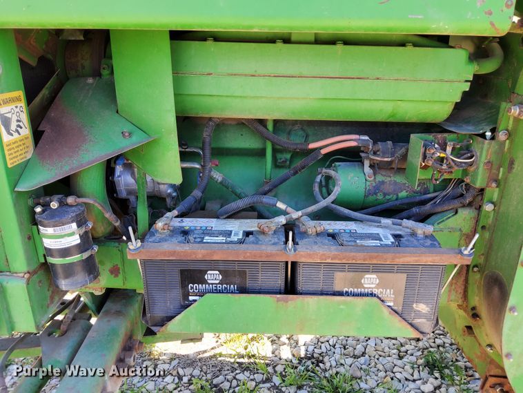 image for item DR0921 1991 John Deere 5830  forage harvester