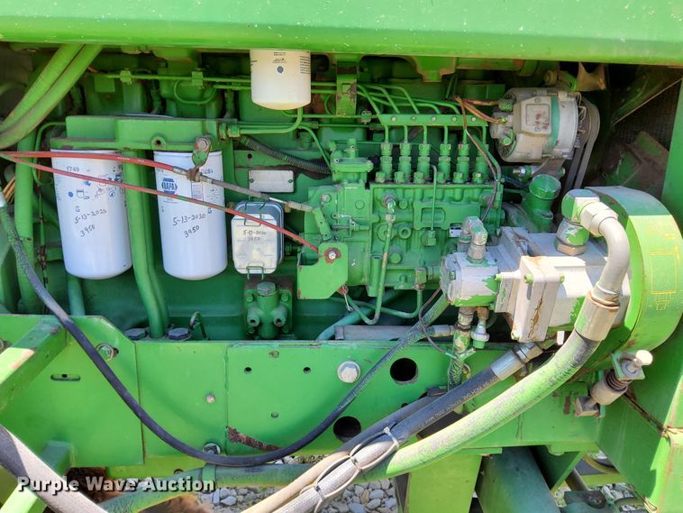 image for item DR0921 1991 John Deere 5830  forage harvester