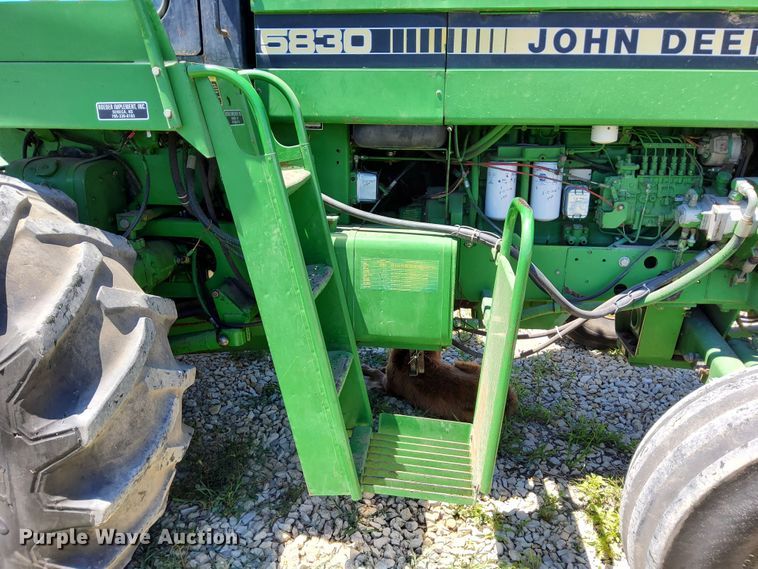 image for item DR0921 1991 John Deere 5830  forage harvester