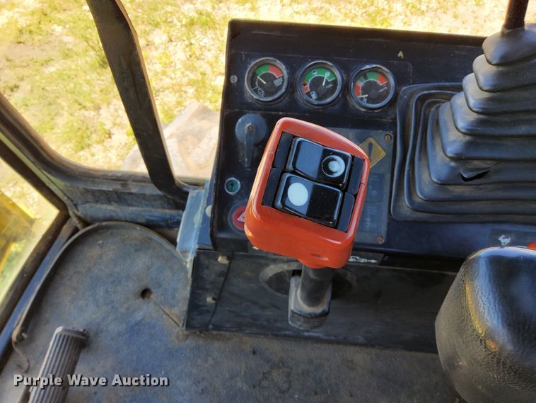 image for item DR0921 1991 John Deere 5830  forage harvester