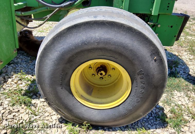 image for item DR0921 1991 John Deere 5830  forage harvester