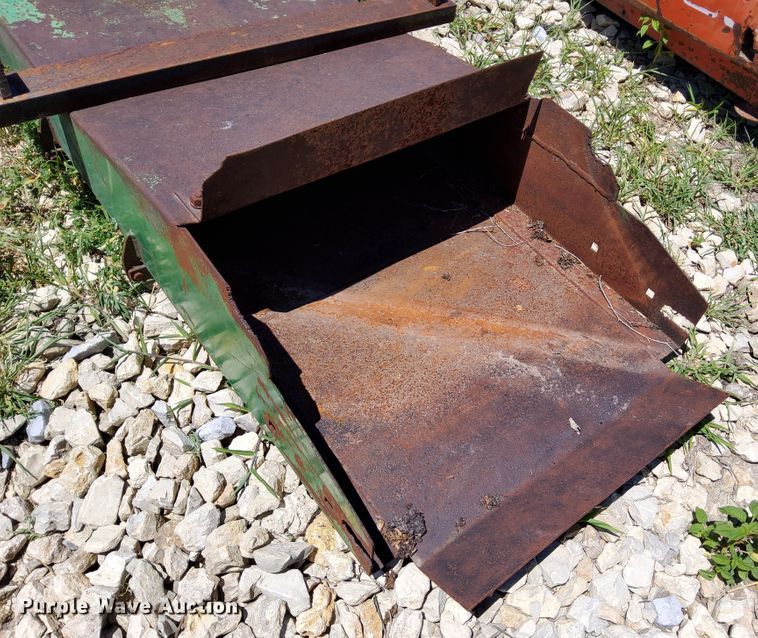 image for item DR0921 1991 John Deere 5830  forage harvester