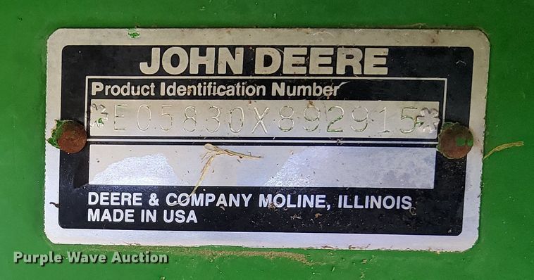 image for item DR0921 1991 John Deere 5830  forage harvester