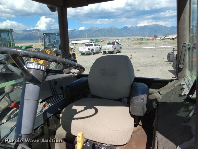 image for item DR1255 1985 John Deere 4850  MFWD tractor