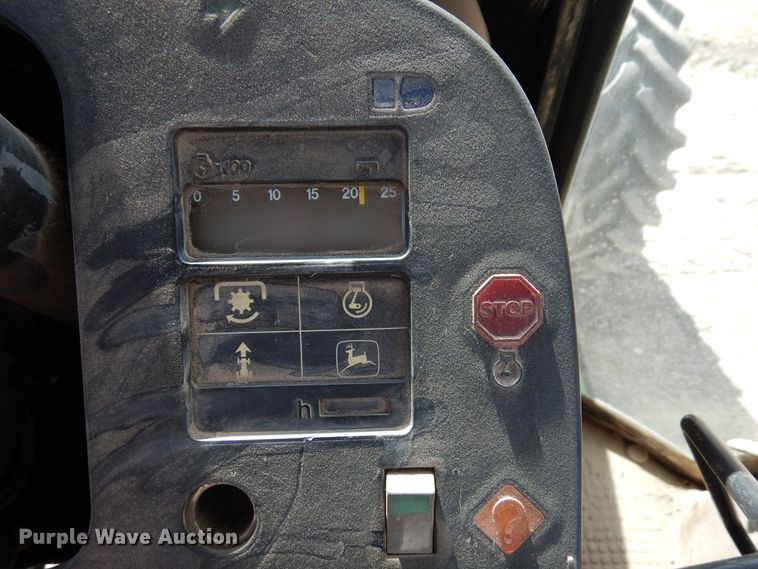 image for item DR1255 1985 John Deere 4850  MFWD tractor