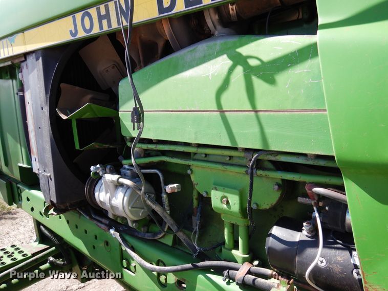 image for item DR1255 1985 John Deere 4850  MFWD tractor