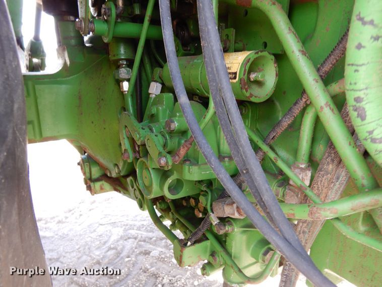 image for item DR1255 1985 John Deere 4850  MFWD tractor