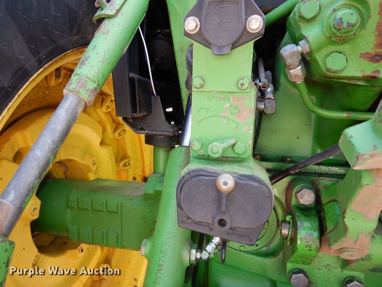 image for item DR1255 1985 John Deere 4850  MFWD tractor
