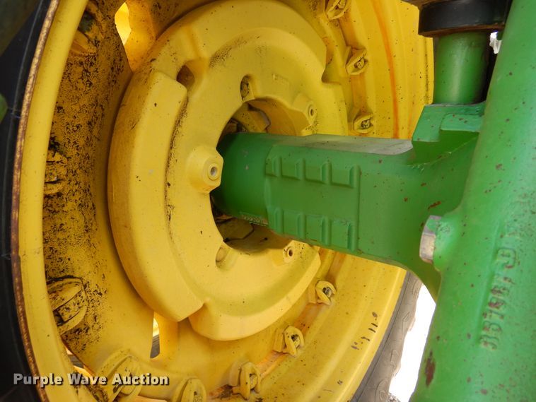 image for item DR1255 1985 John Deere 4850  MFWD tractor