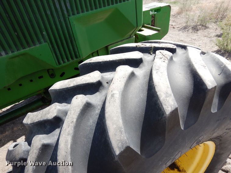 image for item DR1255 1985 John Deere 4850  MFWD tractor